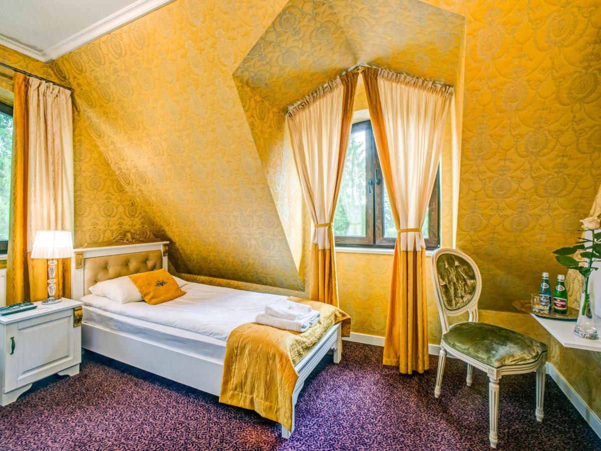 Royal Palace Centrum Bankietowe Σάνοκ Εξωτερικό φωτογραφία