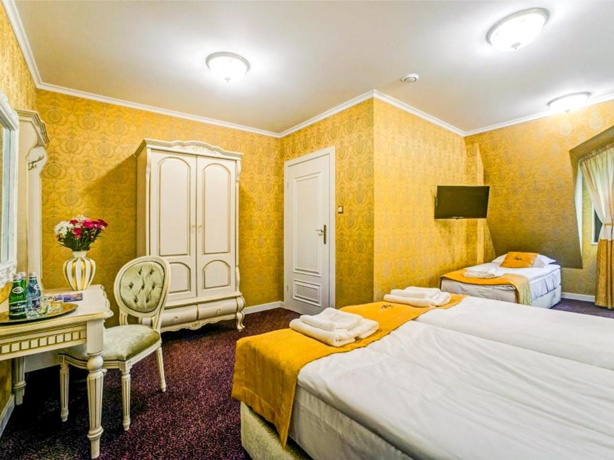 Royal Palace Centrum Bankietowe Σάνοκ Εξωτερικό φωτογραφία